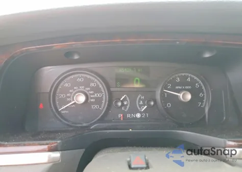 2007 Lincoln Town Car Signature z USA, uszkodzony, nr VIN 1LNHM81V67Y639474